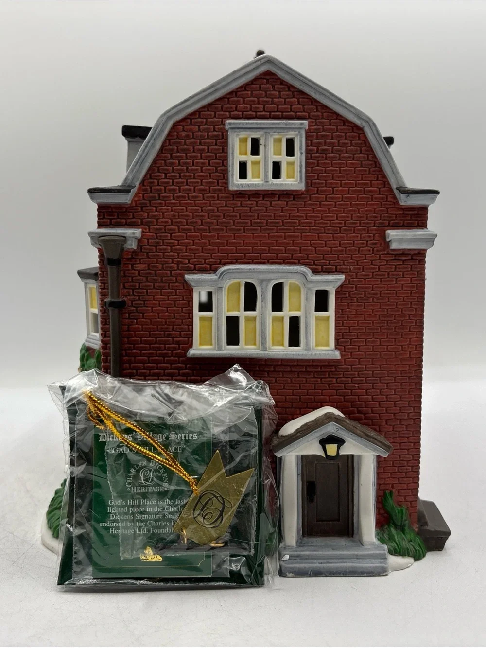 Department‎ 56 6th Edition Limited To 1997 HVC Dickens VS Gads Hill Place 57535